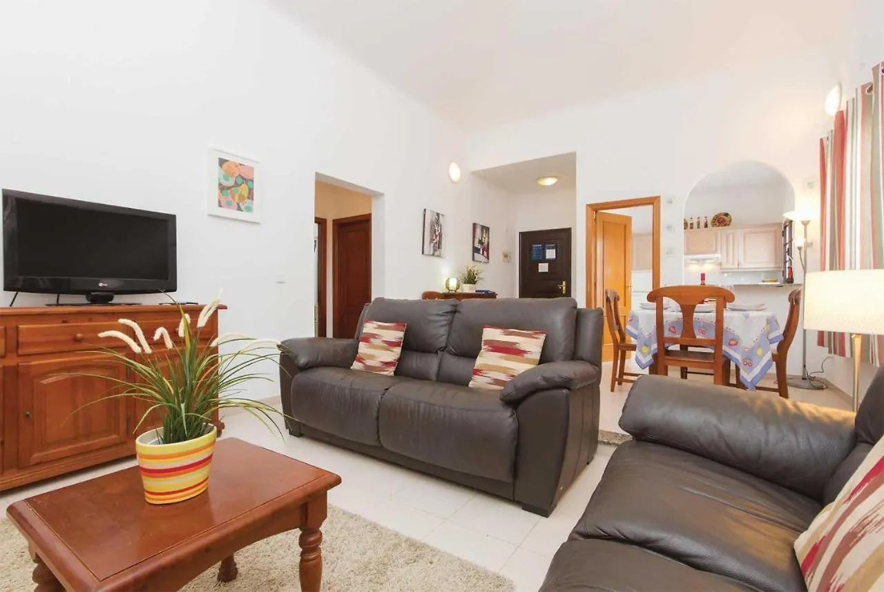 Antonio Villa Costa Teguise