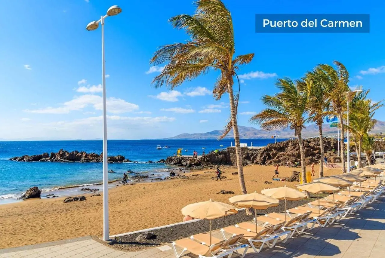 Antonio Villa Costa Teguise 0*,